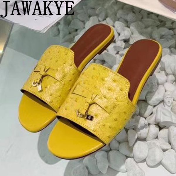 2020 summer flat slippers women real leather beach shoes outdoor mules metal lock decor sandals comfortable runway shoes, Black
2020 summer flat slippers women real leather beach shoes outdoor mules metal lock decor sandals comfortable runway shoes, Black