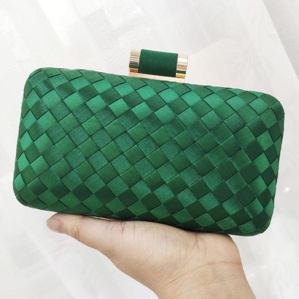 fashion green woven women bags r wholesale party purse silver wine banquet bags wristlets day clutches
fashion green woven women bags r wholesale party purse silver wine banquet bags wristlets day clutches