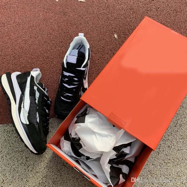high authentic sacai x pegasus vaporfly sp men running shoes black summit white pure platinum man sports sneakers with original box
high authentic sacai x pegasus vaporfly sp men running shoes black summit white pure platinum man sports sneakers with original box