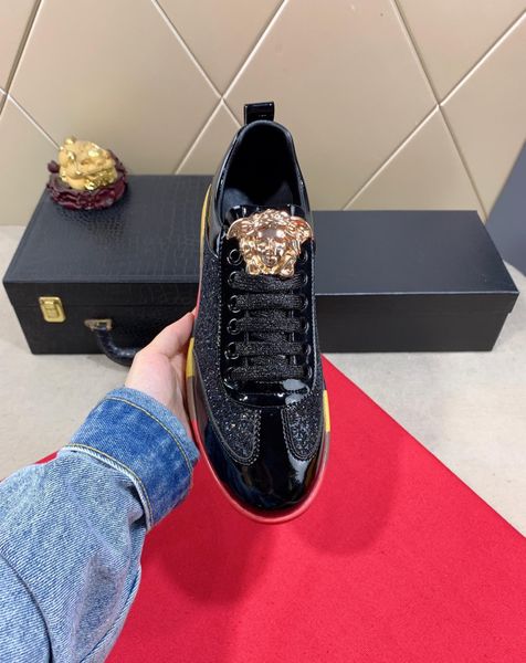 2020-2019q designer luxury men's casual shoes, trend outdoor fashion wild men's sports shoes, size: 38-45
2020-2019q designer luxury men's casual shoes, trend outdoor fashion wild men's sports shoes, size: 38-45