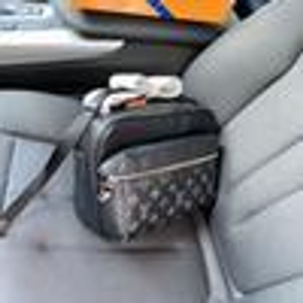 new style fashion men shoulder bags luxury business briefcase men cross body messenger bag luxury mens handbag business bag226, Black
new style fashion men shoulder bags luxury business briefcase men cross body messenger bag luxury mens handbag business bag226, Black