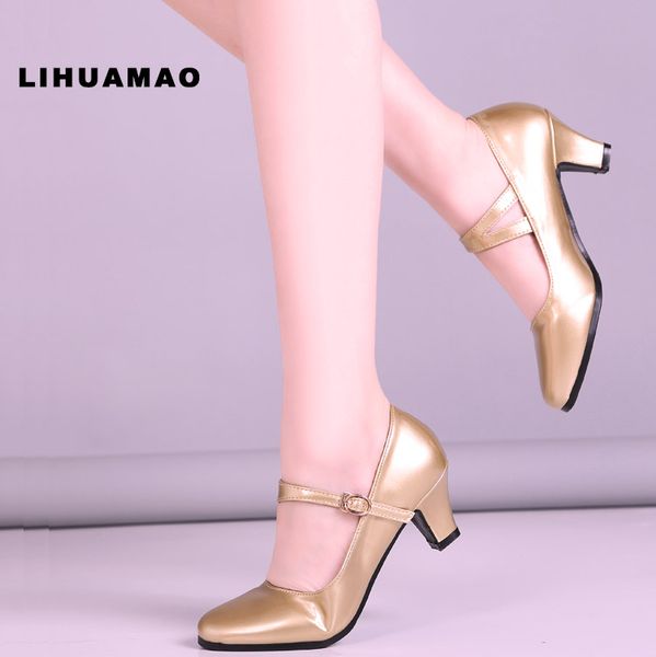 lihuamao mary jane shoes ankle strap pointed toe red wedding shoes kitten heels party uniform dress pumps patent leather, Black
lihuamao mary jane shoes ankle strap pointed toe red wedding shoes kitten heels party uniform dress pumps patent leather, Black