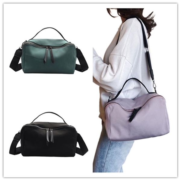 women fashion large capacity wear-resistant shoulder bags korean style wide straps crossbody pillow bag solid color hand bag
women fashion large capacity wear-resistant shoulder bags korean style wide straps crossbody pillow bag solid color hand bag