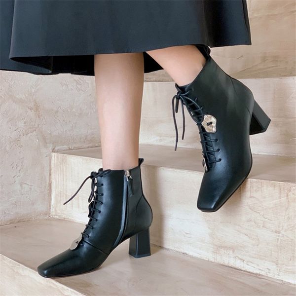 pxelena celebrity vogue metal decor dress party evening work boots women natural genuine leather med heels shoes autumn winter, Black
pxelena celebrity vogue metal decor dress party evening work boots women natural genuine leather med heels shoes autumn winter, Black