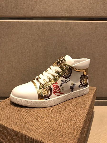 2020i autumn and winter high-end custom men's high-casual shoes, fashion trend outdoor sports shoes, original box packaging, size
2020i autumn and winter high-end custom men's high-casual shoes, fashion trend outdoor sports shoes, original box packaging, size