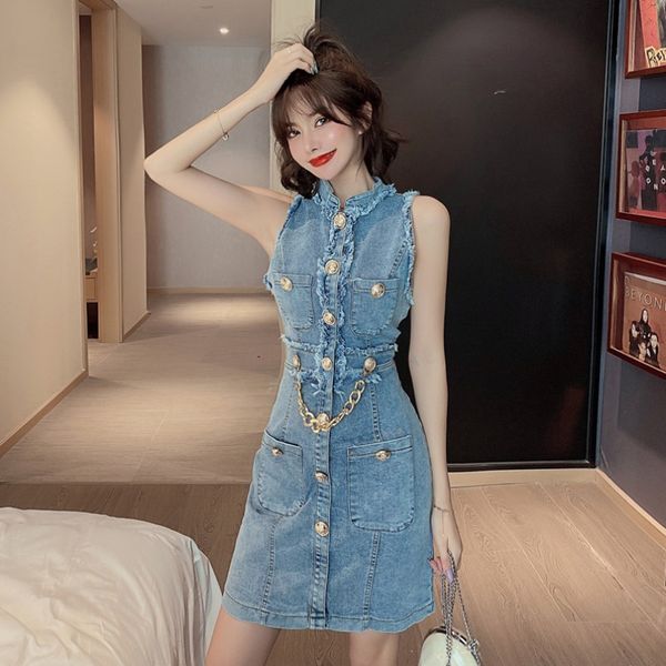 summer 2020 new fashion heavy industry edge off shoulder chain sleeveless high waist medium length denim dress for women, Black;gray 
summer 2020 new fashion heavy industry edge off shoulder chain sleeveless high waist medium length denim dress for women, Black;gray