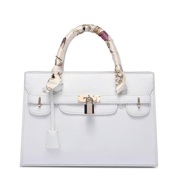 luxury handbags women fashion designers crossbody bags messenger bag female business shoulder bag ladies big tote hand bag bolsa feminina
luxury handbags women fashion designers crossbody bags messenger bag female business shoulder bag ladies big tote hand bag bolsa feminina