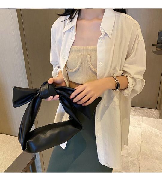 design tie handle small pu leather crossbody bags for women 2020 solid color shoulder messenger handbags female travel totes
design tie handle small pu leather crossbody bags for women 2020 solid color shoulder messenger handbags female travel totes