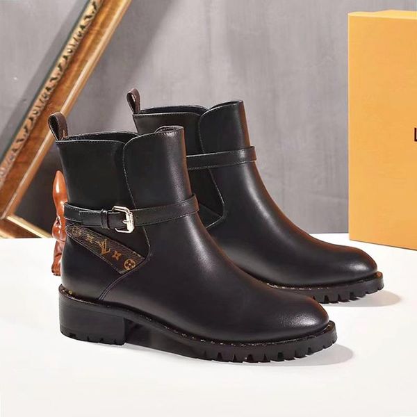 winter martin fashion boots with box discovery ankle boot bottes femmes luxury design womens shoes fashion type leather big size chaussures, Black
winter martin fashion boots with box discovery ankle boot bottes femmes luxury design womens shoes fashion type leather big size chaussures, Black