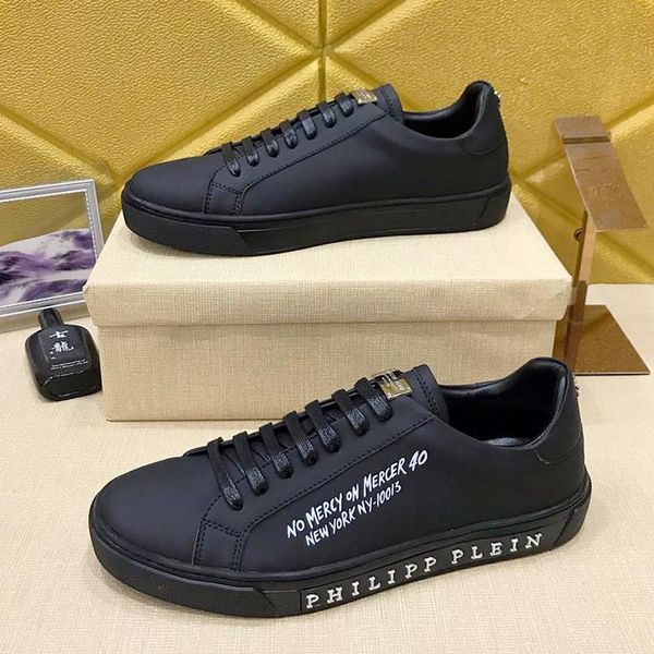 low men 's shoes comfortable fashion sneakers flats platforms autumn and winter outdoor walking lace -up lightweight
low men 's shoes comfortable fashion sneakers flats platforms autumn and winter outdoor walking lace -up lightweight