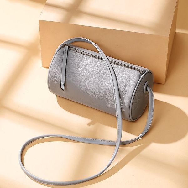 path1 women's 2020 new single shoulder messenger genuine leather women's bag fashionable postman package postman package first lay, White
path1 women's 2020 new single shoulder messenger genuine leather women's bag fashionable postman package postman package first lay, White