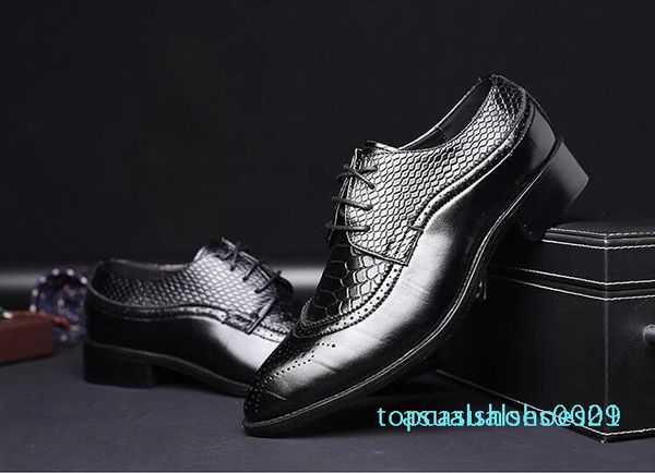 2019 luxury designer leather brogue mens flats shoes casual british style men oxfords fashion dress shoes for mens big size x76 at01, Black
2019 luxury designer leather brogue mens flats shoes casual british style men oxfords fashion dress shoes for mens big size x76 at01, Black