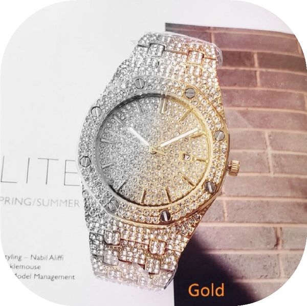 2020 luxury men designer new rose gold women's fashion wristwatch leisure all diamond round dial the gift for women, Slivery;brown
2020 luxury men designer new rose gold women's fashion wristwatch leisure all diamond round dial the gift for women, Slivery;brown