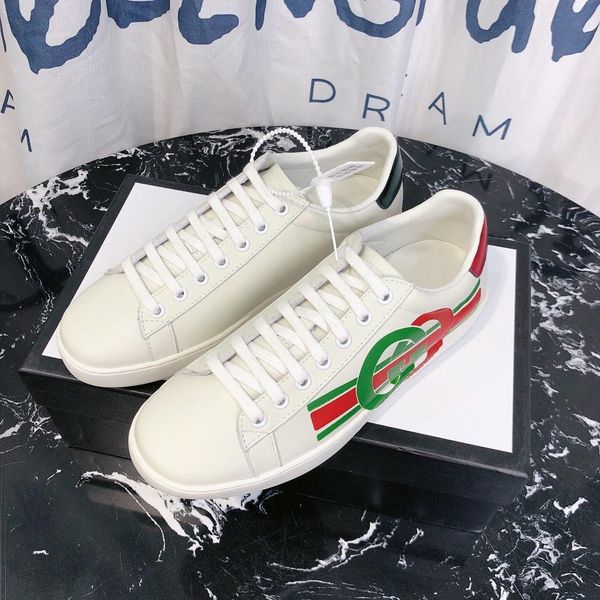 2021-2020r new trend leather casual shoes men and women outdoor sports shoes fashion personality wild party couple shoes ,size 35 -45, Black
2021-2020r new trend leather casual shoes men and women outdoor sports shoes fashion personality wild party couple shoes ,size 35 -45, Black