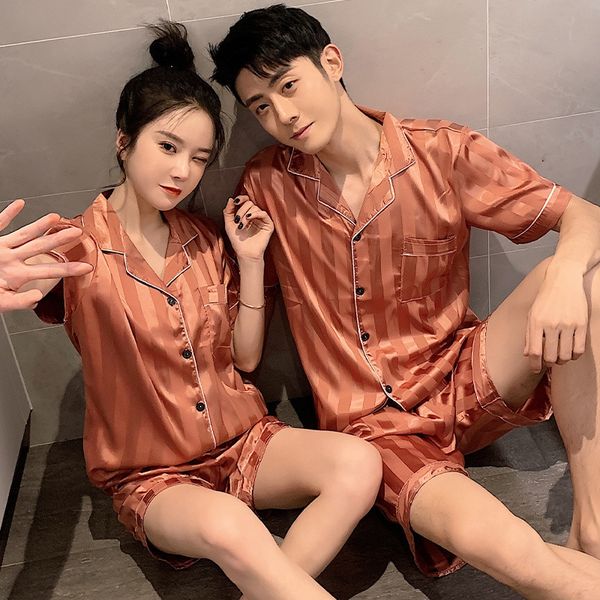 2020 couple home pajamas pajamas women's ice silk thin short-sleeved shorts silk solid color leisure home wear men's suit, Black;brown
2020 couple home pajamas pajamas women's ice silk thin short-sleeved shorts silk solid color leisure home wear men's suit, Black;brown