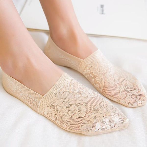 fashion women sock summer lady cotton lace short ankle female antiskid invisible liner no show low cut socks women socks #bl5, Black;white
fashion women sock summer lady cotton lace short ankle female antiskid invisible liner no show low cut socks women socks #bl5, Black;white