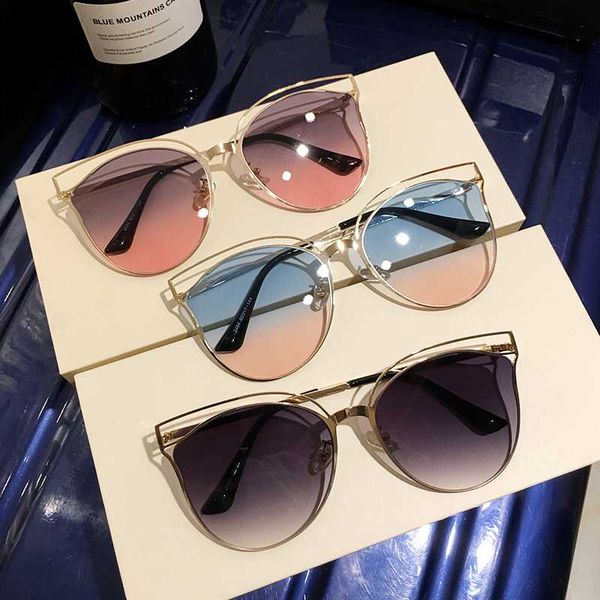 ms new arrival women sunglasses luxury decoration classic eyewear female sunglasses cat eye sun glasses fashion uv400, White;black
ms new arrival women sunglasses luxury decoration classic eyewear female sunglasses cat eye sun glasses fashion uv400, White;black