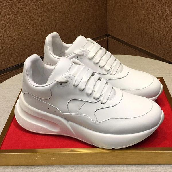 new mens shoes fashion oversized runner sneakers with original box thick sole leather men shoes big size chaussures de femme fast ship m
new mens shoes fashion oversized runner sneakers with original box thick sole leather men shoes big size chaussures de femme fast ship m