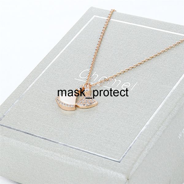 singapore chomel necklace women's small skirt pendant choker temperament tiktok recommended, Black
singapore chomel necklace women's small skirt pendant choker temperament tiktok recommended, Black