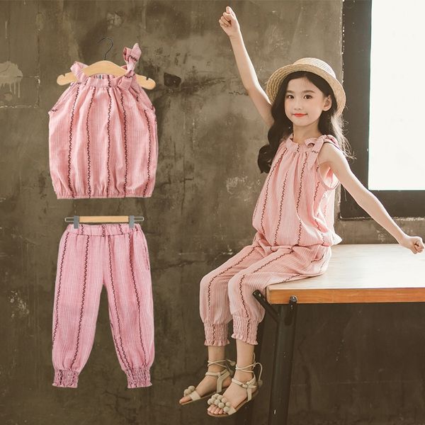 girl suit new summer girl sling base and sling shirt shirt leg pants two-piece suit
girl suit new summer girl sling base and sling shirt shirt leg pants two-piece suit