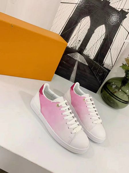 2020 new designer luxury low pink blue printed leather frontrow sneaker mens womens brands dress shoes white sneakers with box, Black
2020 new designer luxury low pink blue printed leather frontrow sneaker mens womens brands dress shoes white sneakers with box, Black