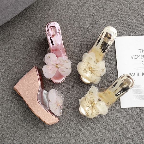 low house slippers platform shoes slipers women luxury slides butterfly-knot on a wedge soft 2020 designer rubber pu fashion, Black
low house slippers platform shoes slipers women luxury slides butterfly-knot on a wedge soft 2020 designer rubber pu fashion, Black