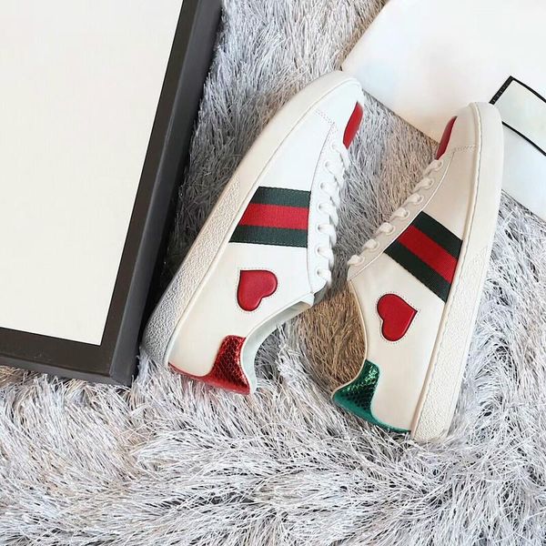 high-casual shoes for women size 34-40 low skateboard flat bottom zapatillas poker color breathable red love pattern sneakers, Black
high-casual shoes for women size 34-40 low skateboard flat bottom zapatillas poker color breathable red love pattern sneakers, Black