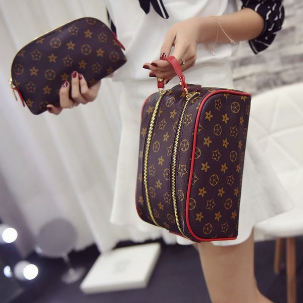 simple korean style summer 2020 new presbyopia women's hand mother cosmetic hand cosmetic bag small bag fashion
simple korean style summer 2020 new presbyopia women's hand mother cosmetic hand cosmetic bag small bag fashion