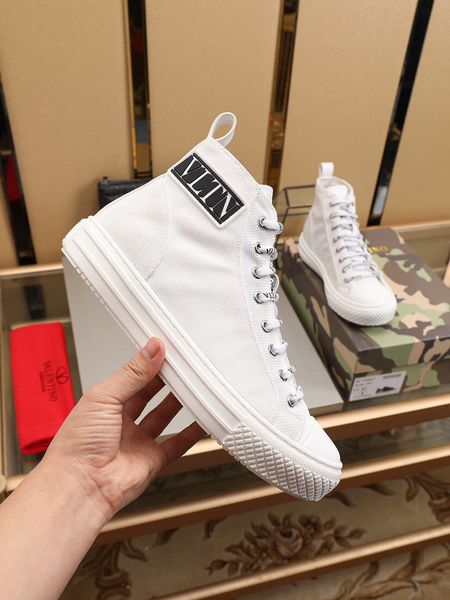 2020 simplicity mens designer high-casual shoes sneakers vales trainers with box xl1020240
2020 simplicity mens designer high-casual shoes sneakers vales trainers with box xl1020240