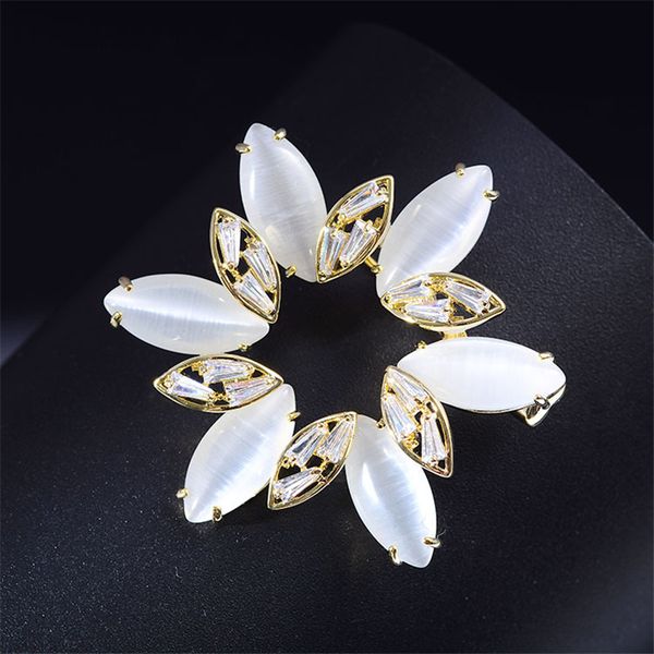 vintage opal flower brooches pins luxury cubic zirconia flower corsage women's gift brooch collar pin bridal wedding jewelry, Gray
vintage opal flower brooches pins luxury cubic zirconia flower corsage women's gift brooch collar pin bridal wedding jewelry, Gray