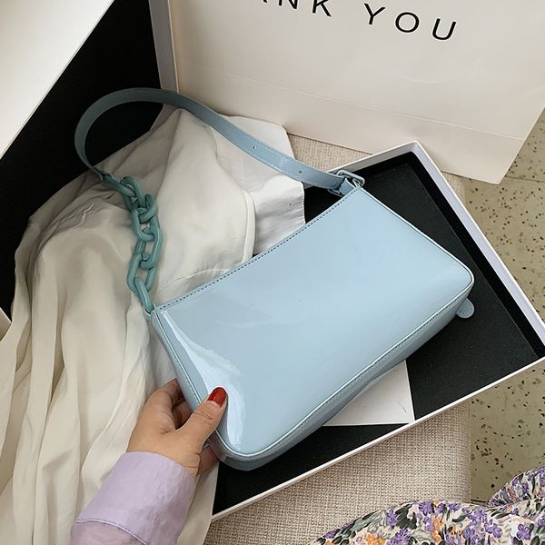 new french design fashion chain underarm bag handbag & elegant patent leather shoulder bag messenger width 26cm height 14cm
new french design fashion chain underarm bag handbag & elegant patent leather shoulder bag messenger width 26cm height 14cm