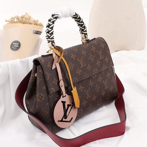 drop ship vintage design style women bag leather shoulder small flap crossbody handbags lady handle tote messenger bags fast delivery
drop ship vintage design style women bag leather shoulder small flap crossbody handbags lady handle tote messenger bags fast delivery