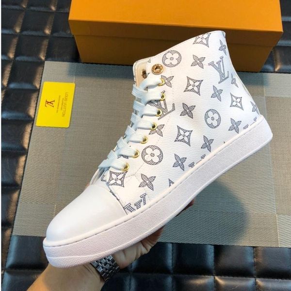 2020i new luxury men's casual fashion sneakers for sale, outdoor travel, sports laces, original box, fast delivery, Black
2020i new luxury men's casual fashion sneakers for sale, outdoor travel, sports laces, original box, fast delivery, Black