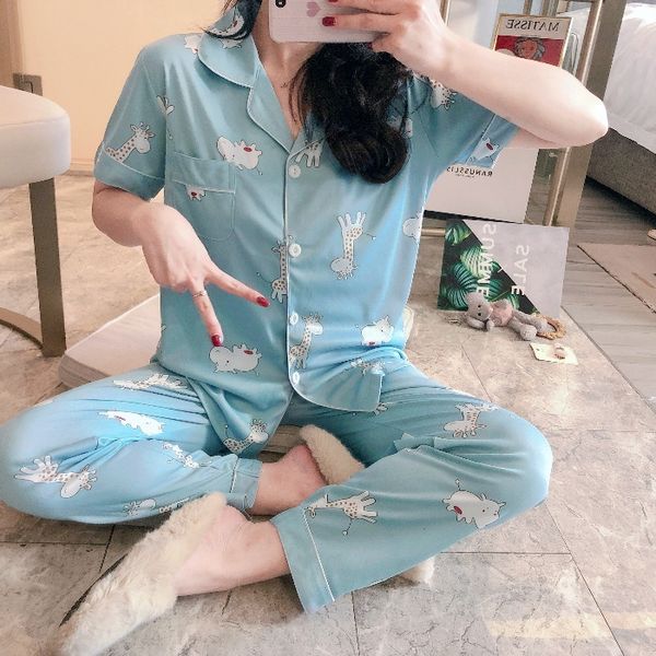 summer women's short-sleeved trousers cartoon women's cardigan thin trousers pajamas milk silk lapel casual home suit pajamas, Blue;red
summer women's short-sleeved trousers cartoon women's cardigan thin trousers pajamas milk silk lapel casual home suit pajamas, Blue;red