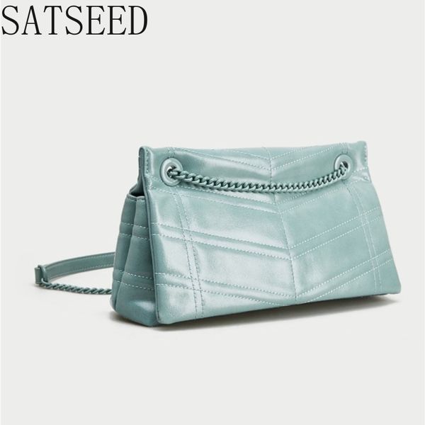 2020 spring and summer new ladies accessories fashionable chain messenger bag 2020 new diamond small square bag messenger
2020 spring and summer new ladies accessories fashionable chain messenger bag 2020 new diamond small square bag messenger