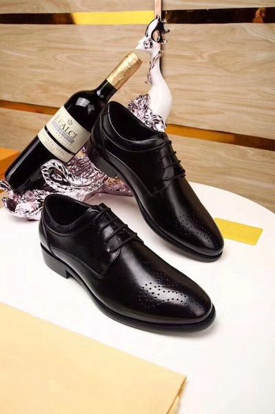 fashion designer formal men's dress shoes genuine leather wedding men flats brand office business oxfords zapatos hombre size 38-44, Black
fashion designer formal men's dress shoes genuine leather wedding men flats brand office business oxfords zapatos hombre size 38-44, Black