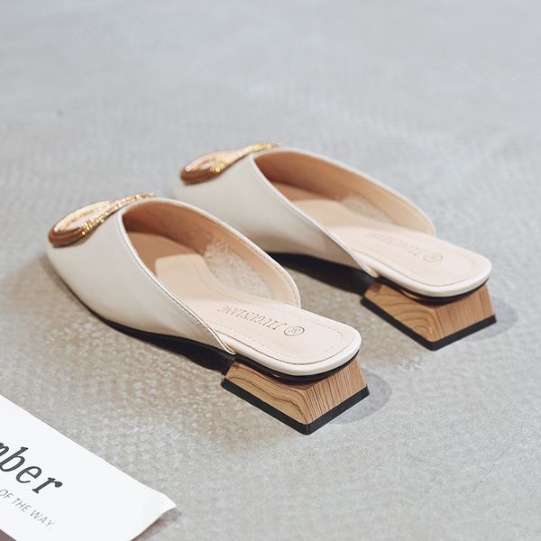 qiality designer women pumps slippers slip on mules low heel casual shoes british wooden block heels summer pumps mujer zapatos, Black
qiality designer women pumps slippers slip on mules low heel casual shoes british wooden block heels summer pumps mujer zapatos, Black