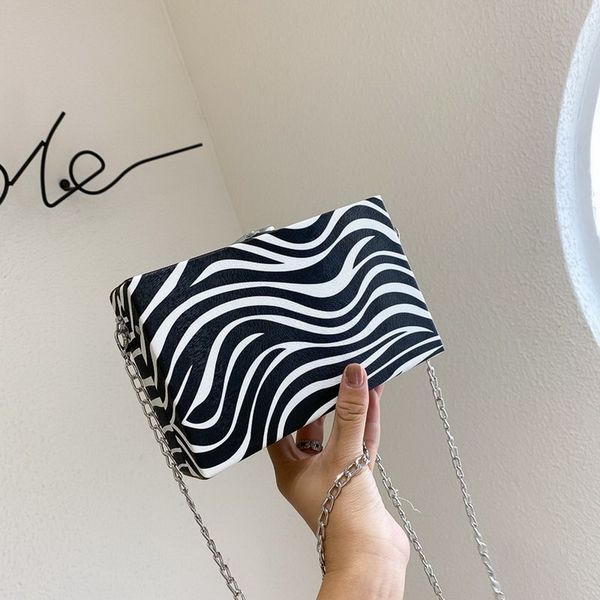 popular simple female daily bag fashion cow milk print women handbag totes 2020 fashion female casual underarm shoulder bags
popular simple female daily bag fashion cow milk print women handbag totes 2020 fashion female casual underarm shoulder bags