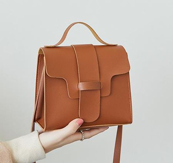 designer handbag women 2020 new portable messenger bag stall trend drawstring small square bag ready to ship
designer handbag women 2020 new portable messenger bag stall trend drawstring small square bag ready to ship