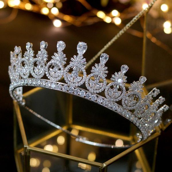 asnora new crown headwear with zincon fashion vintage jewelry bridal hairstyle party party accessories crown, Golden;silver
asnora new crown headwear with zincon fashion vintage jewelry bridal hairstyle party party accessories crown, Golden;silver