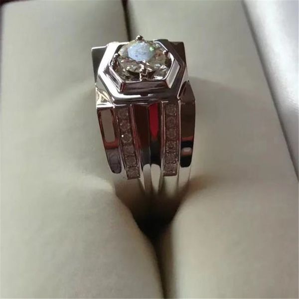 high-end selling cross-border new supply micro-inlaid mens ring european and american luxury banquet engagement jewelry jewelry, Silver
high-end selling cross-border new supply micro-inlaid mens ring european and american luxury banquet engagement jewelry jewelry, Silver