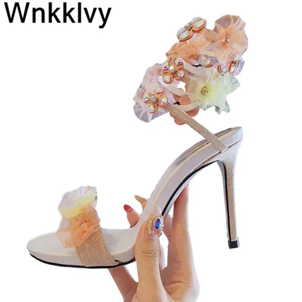 2020 summer shoes high heels ankle crossover dress party sandals crystal flowers decoration fairy style wedding shoes lady, Black
2020 summer shoes high heels ankle crossover dress party sandals crystal flowers decoration fairy style wedding shoes lady, Black