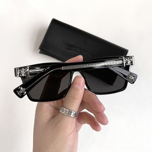 fashionable cross-heart frame anti-blue myopia frame 302 sydney silver with the same plate myopia glasses glasses
fashionable cross-heart frame anti-blue myopia frame 302 sydney silver with the same plate myopia glasses glasses