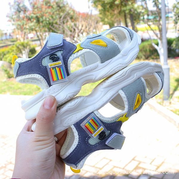 2020 new boys' and girls' babies' baotou sandals anti-slip breathable sandals children's shoes children's shoes sof, Black;red
2020 new boys' and girls' babies' baotou sandals anti-slip breathable sandals children's shoes children's shoes sof, Black;red