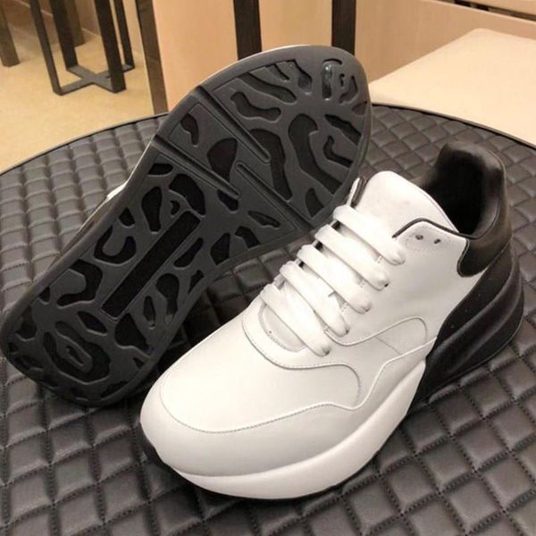 oversized runner men 's shoes fashion classic sports footwears breathable shoes lace -up plus size mens shoes zapatos de, Black
oversized runner men 's shoes fashion classic sports footwears breathable shoes lace -up plus size mens shoes zapatos de, Black