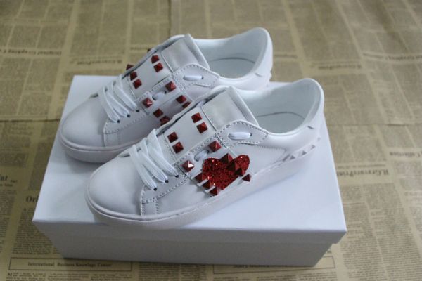 fashion mens womens luxury designer shoes low-leather trainers with heart logo print tonguecasual sneakers size 35-46 cs04, Black
fashion mens womens luxury designer shoes low-leather trainers with heart logo print tonguecasual sneakers size 35-46 cs04, Black
