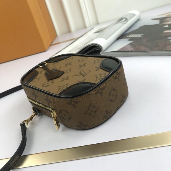 fashion design womens bag fast delivery mini shoulder bags leather women crossbody bags with origin box ladies messenger bag simple style
fashion design womens bag fast delivery mini shoulder bags leather women crossbody bags with origin box ladies messenger bag simple style