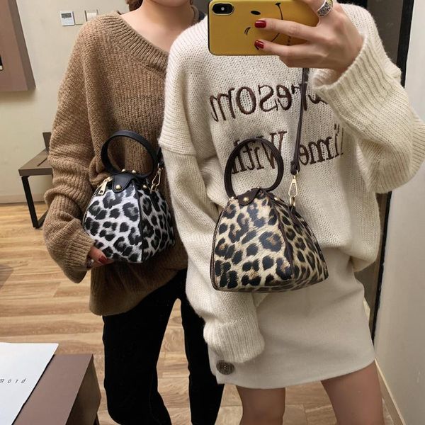 women shoulder leather bags leopard shopping bag elegant ladies charming messenger bag exquisite girl original crossbody bags
women shoulder leather bags leopard shopping bag elegant ladies charming messenger bag exquisite girl original crossbody bags