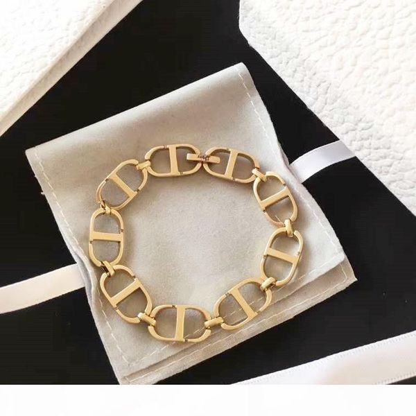 a american style bracelet 2020 luxury custom -made gold -plated fashionable fashion ladies 'bracelets, Black
a american style bracelet 2020 luxury custom -made gold -plated fashionable fashion ladies 'bracelets, Black