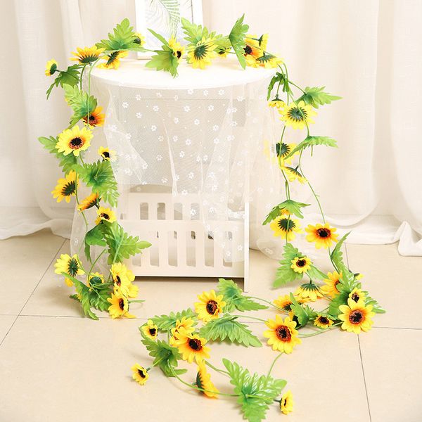 1pcs 240cm artificial silk sunflower ivy vine fake flowers with green leaves diy garland garden fences home wedding decoration
1pcs 240cm artificial silk sunflower ivy vine fake flowers with green leaves diy garland garden fences home wedding decoration